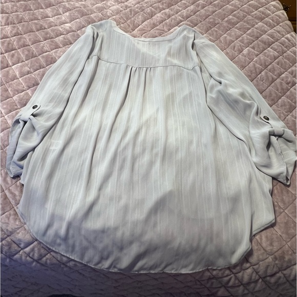 Maurices Blouse - Picture 2 of 4